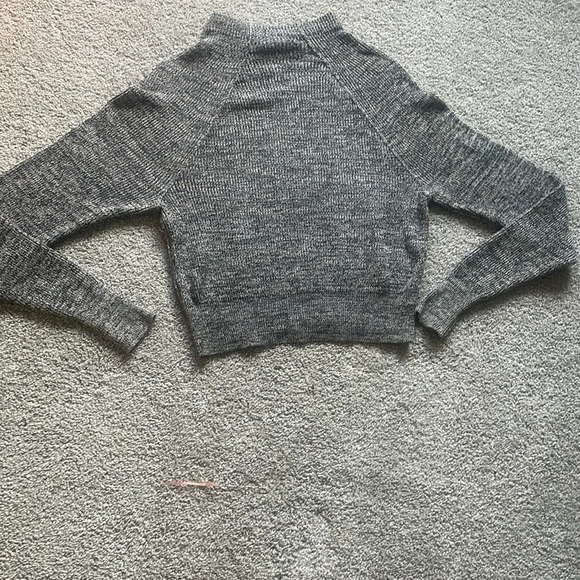 Free people XS gray sweater - Picture 6 of 6